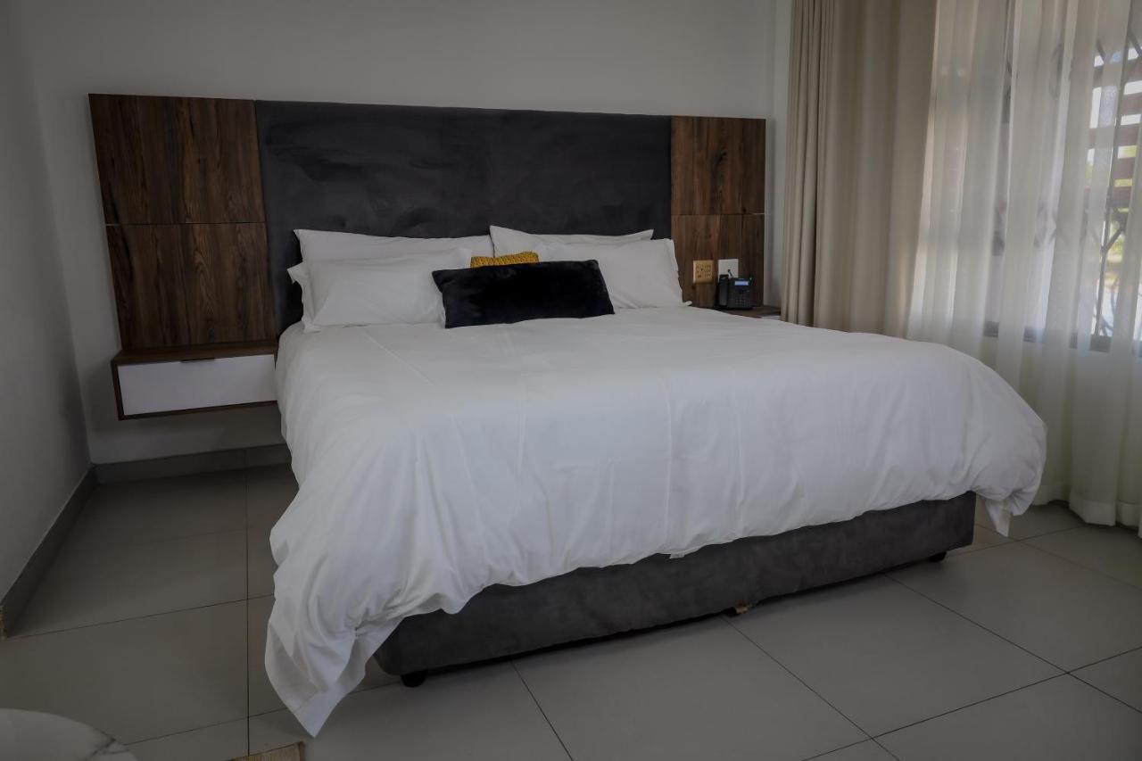 El Infinito Lifestyle Hotel Kempton Park Exterior foto