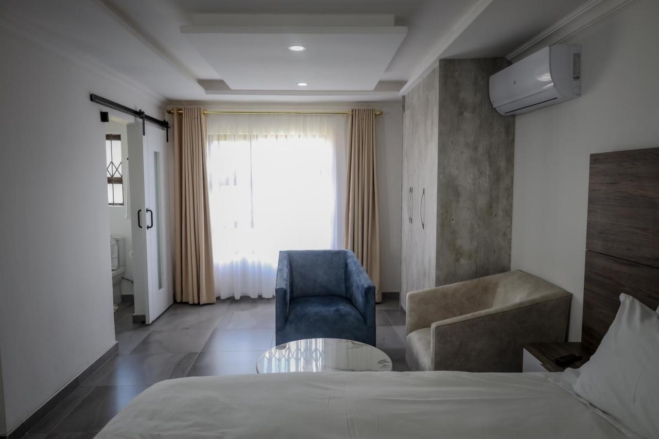 El Infinito Lifestyle Hotel Kempton Park Exterior foto