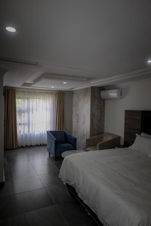 El Infinito Lifestyle Hotel Kempton Park Exterior foto